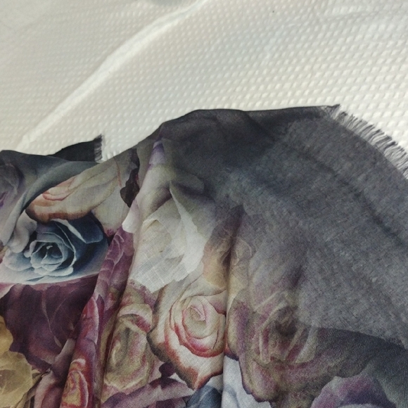 Echo Floral Scarf in Purple and Black - Picture 7 of 9